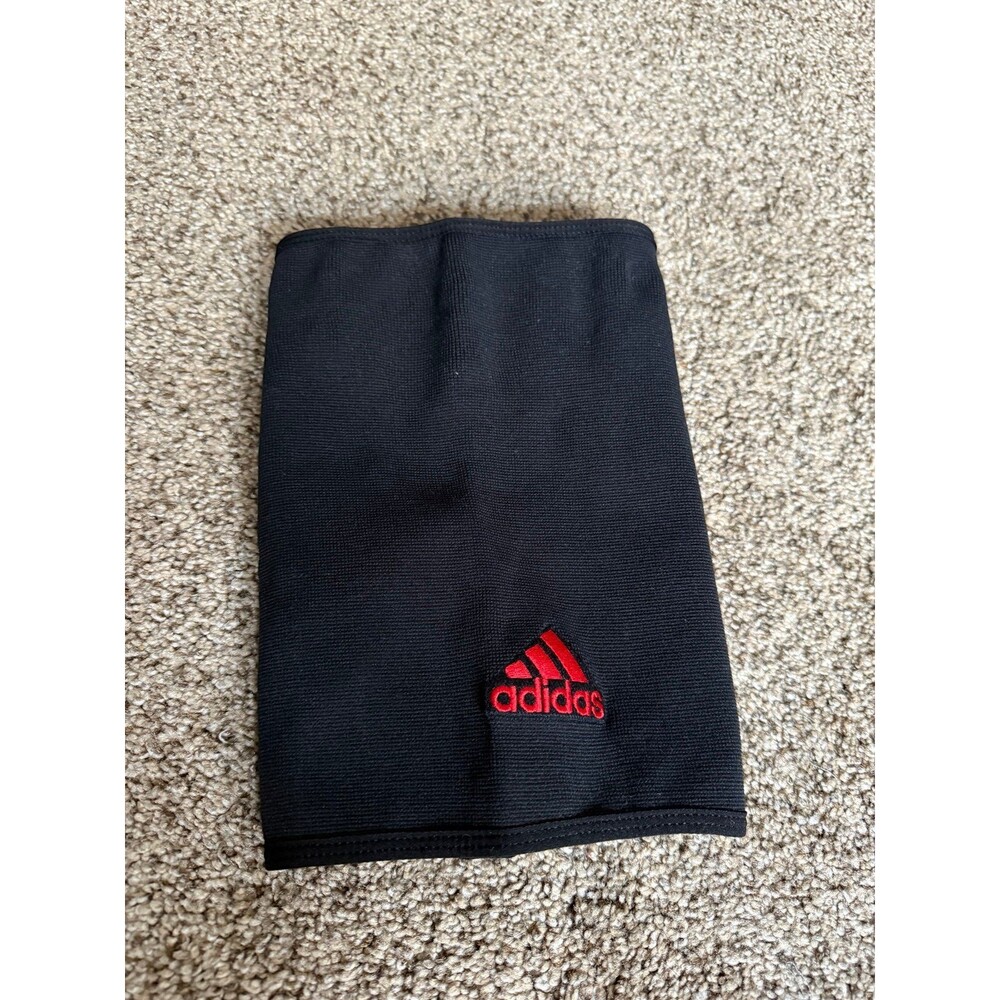 Adidas knee brace brand new never used size M/L